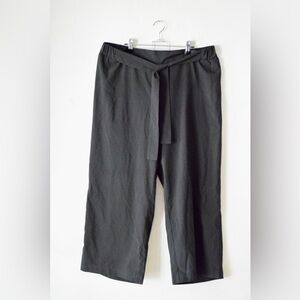 Calvin Klein women’s work pants Black Tie Stretch Waist cropped Trousers